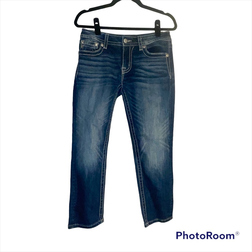Joe's Jeans Women’s Size 27 Muse Fit Straight Leg Mid Rise Medium Wash Denim